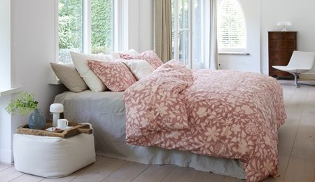 Ivorlyn Luxury Bedding
