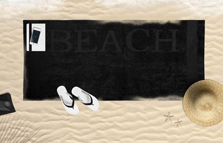 Serviette de plage noire
