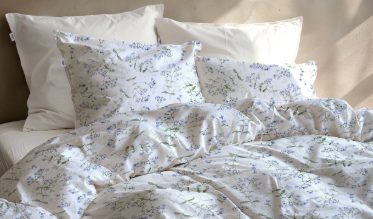 La collection de linge de lit de Zohome vous offre le choix entre des motifs fantaisie ultra tendance et des modèles unis de style discret. Alliant élégance intemporelle et confort moderne, la collection Zohome a tout pour plaire ! 