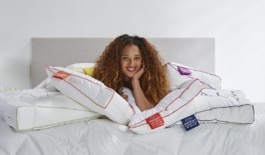 Les oreillers de luxe de Silvana chouchoutent votre tête, nuque et cervicales pour un réveil en pleine forme. Equipé d’un appuie-nuque ou non, les oreillers ergonomiques assurent un maximum de confort et de soutien, selon les dernières technologies.