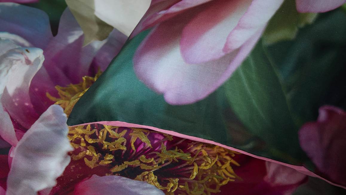 Snoozing Flower Garden housse de couette en flanelle