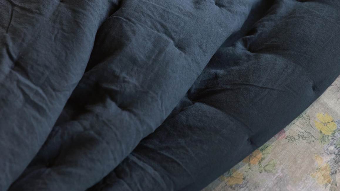 Essenza Ruth couvre-lit bleu nuit