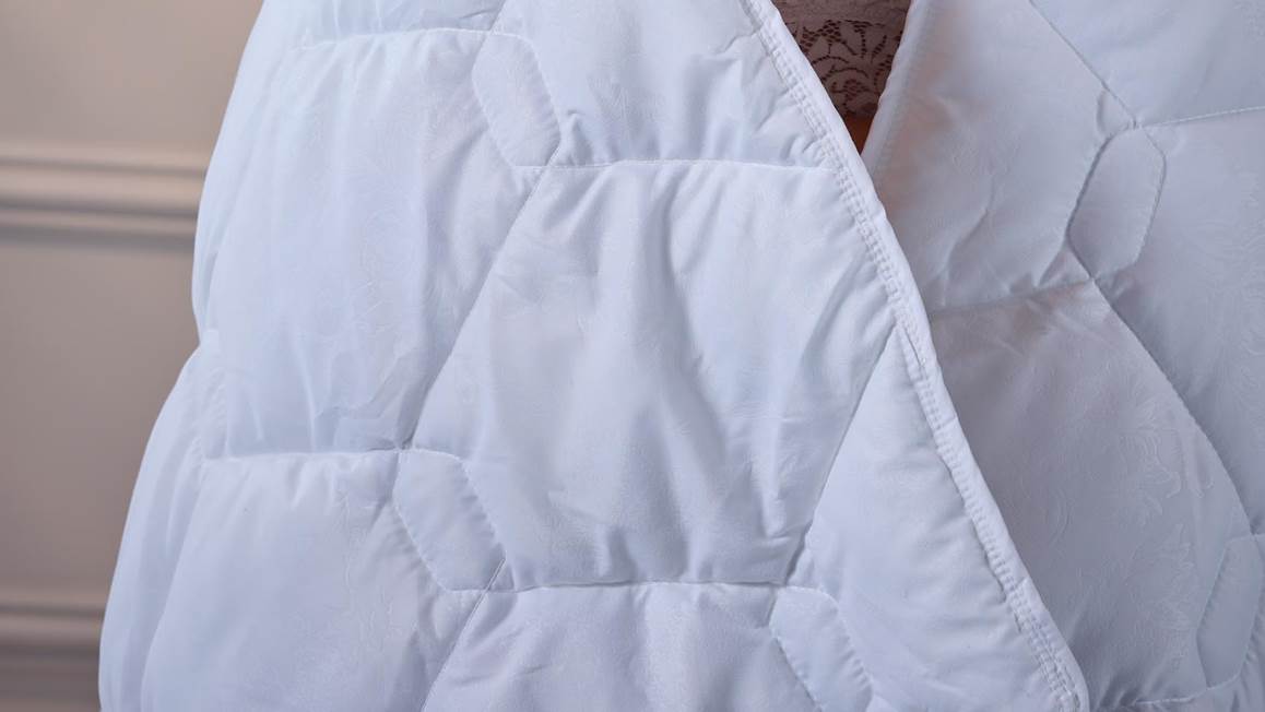 Essenza Circulaire couette 4 saisons synthétique