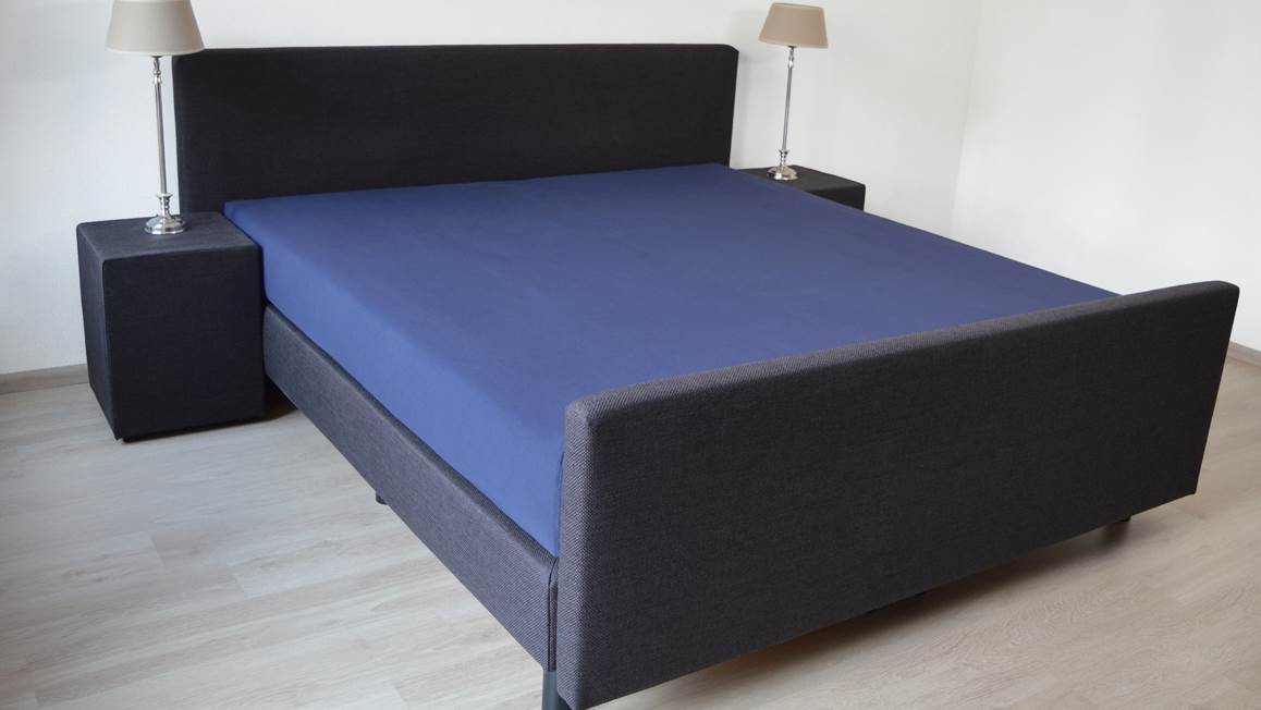 Snoozing drap-housse velours