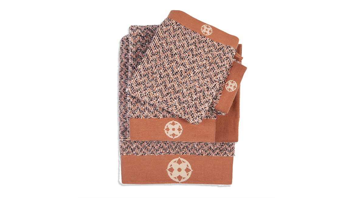 Kayori Kakeyu linge de bain