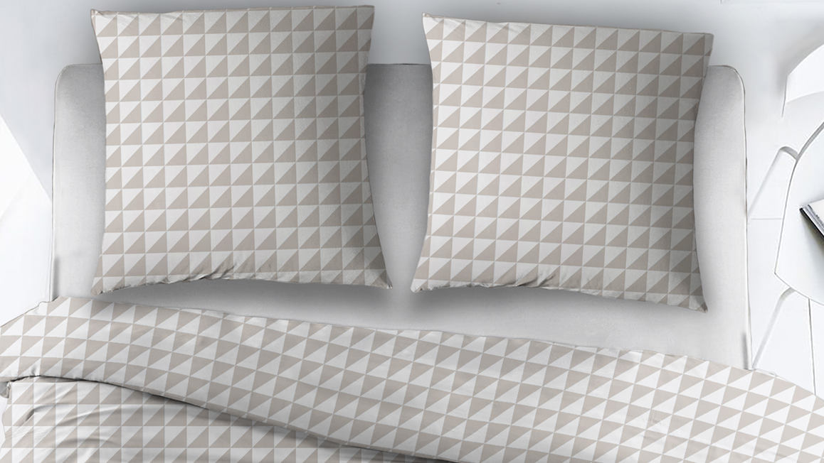 Snoozing Chanel housse de couette