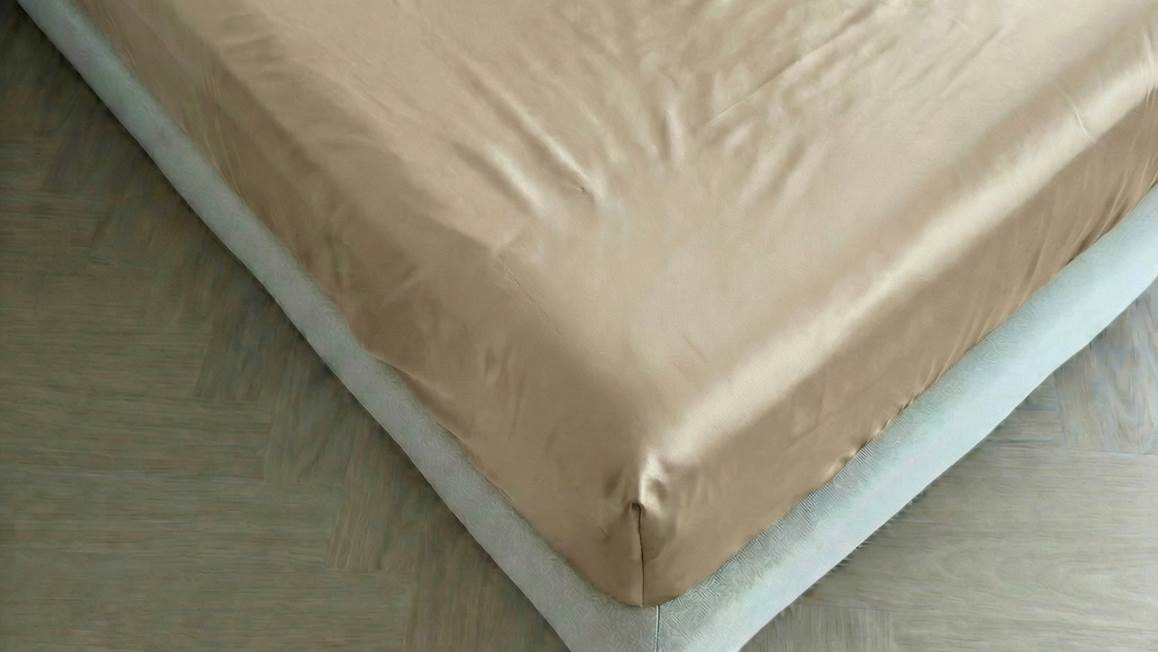 Kayori Saya drap-housse surmatelas satin