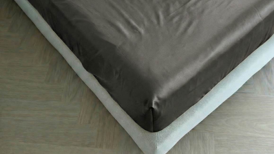 Kayori Saya drap-housse surmatelas satin