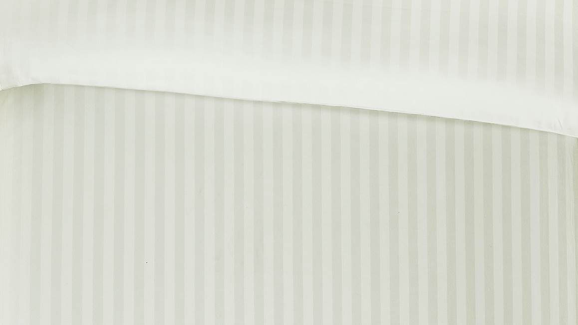 Papillon Uni Satin housse de couette ivoire