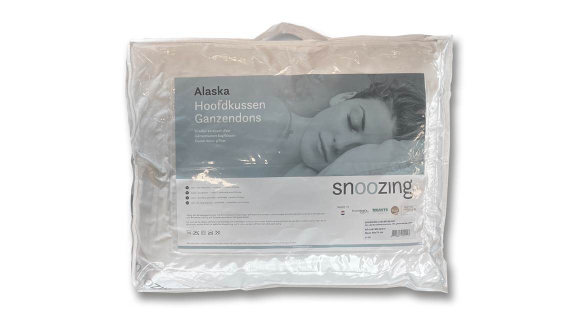 Snoozing Alaska oreiller duvet moelleux