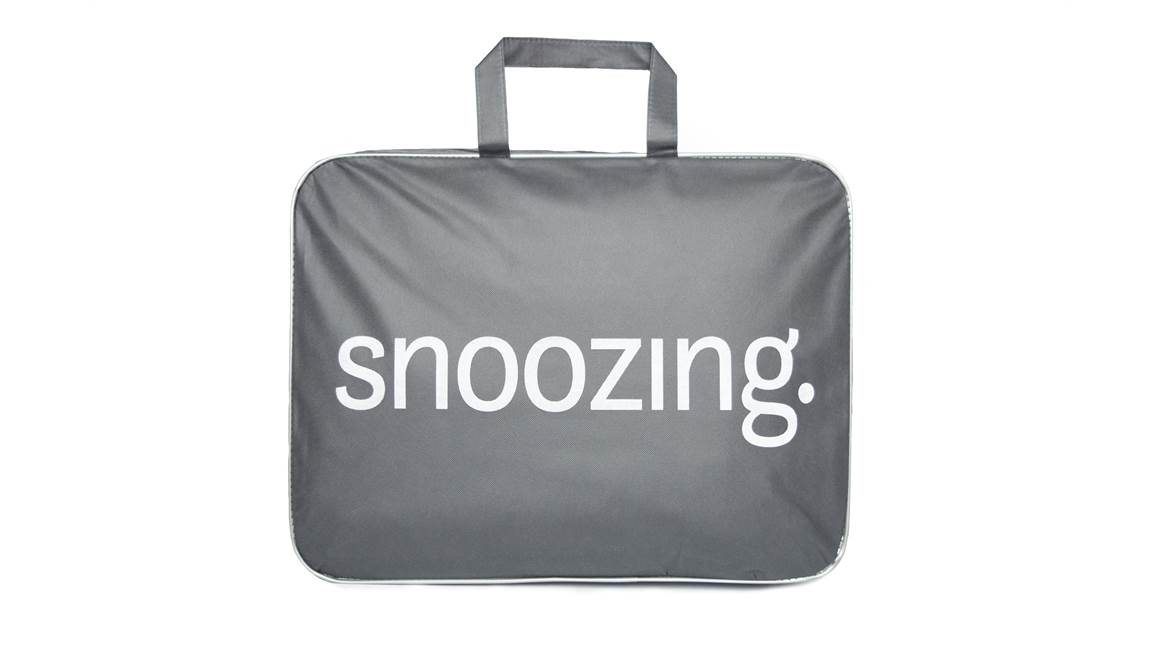 Snoozing Swiss Dreams couette 4 saisons synthétique