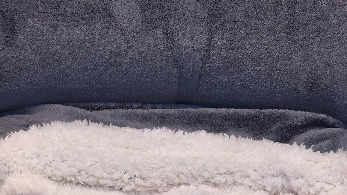 Unique Living Lars plaid polaire XL anthracite