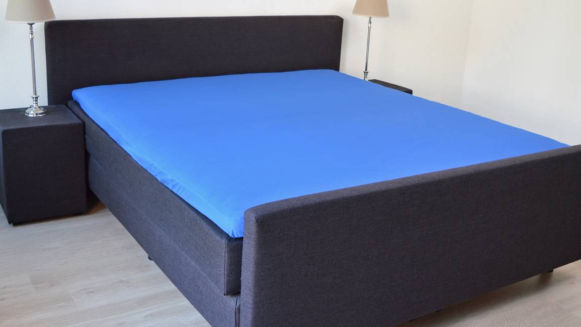 Snoozing drap-housse surmatelas satin