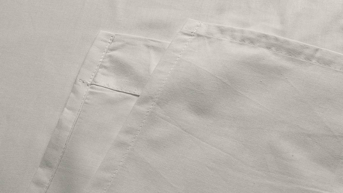 Snoozing drap percale
