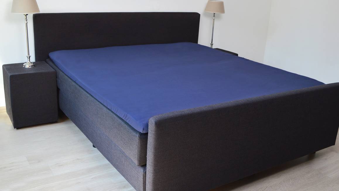 Snoozing drap-housse surmatelas satin