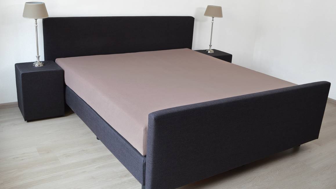 Snoozing drap-housse grand bonnet satin