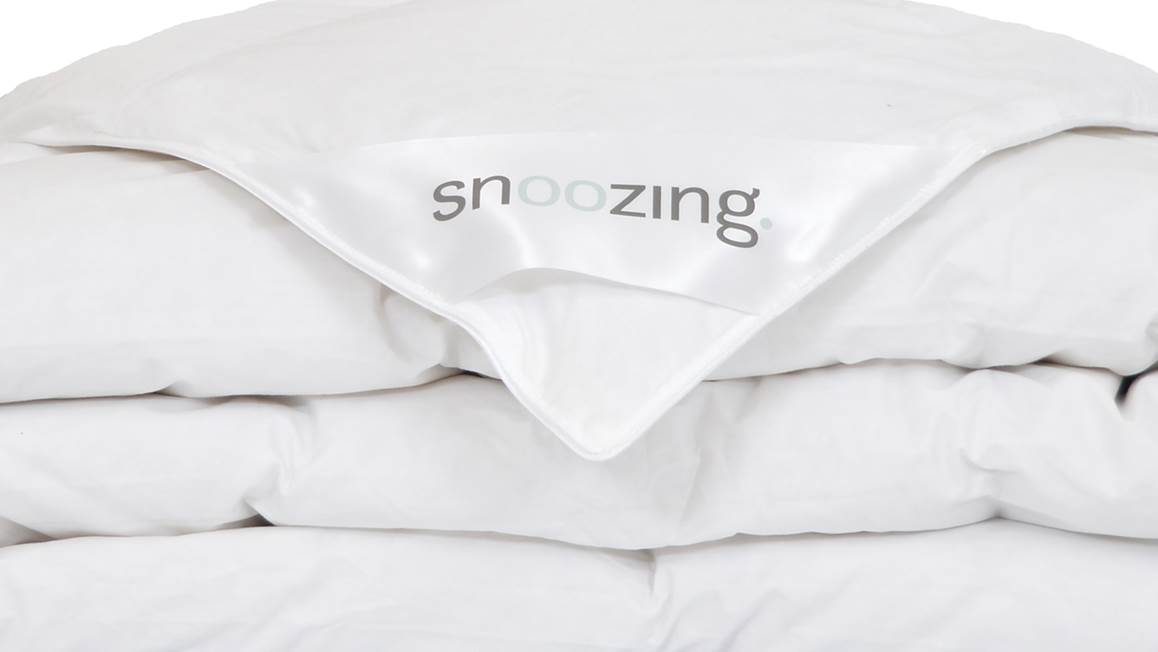 Snoozing Mont Blanc couette été duvet