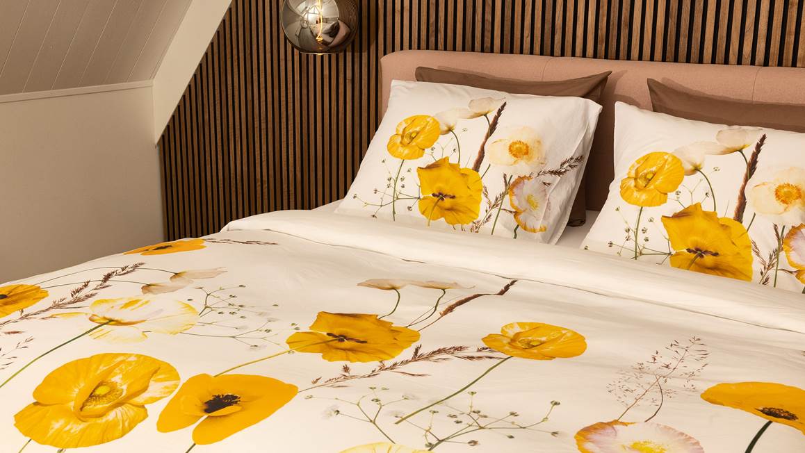 Snoozing Yellow Poppy housse de couette en flanelle