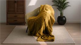 Unique Living Ezra plaid polaire