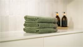 Kayori Taoru linge de bain