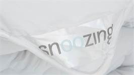 Snoozing Swiss Dreams couette 4 saisons synthétique