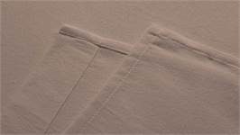 Snoozing drap flanelle