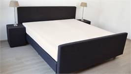 Snoozing drap-housse satin