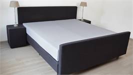 Snoozing drap-housse satin