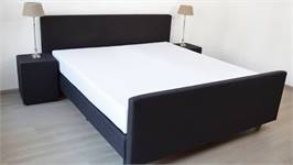 Snoozing drap-housse satin