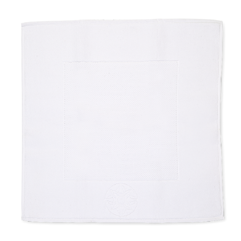 Kayori Yu tapis de bain