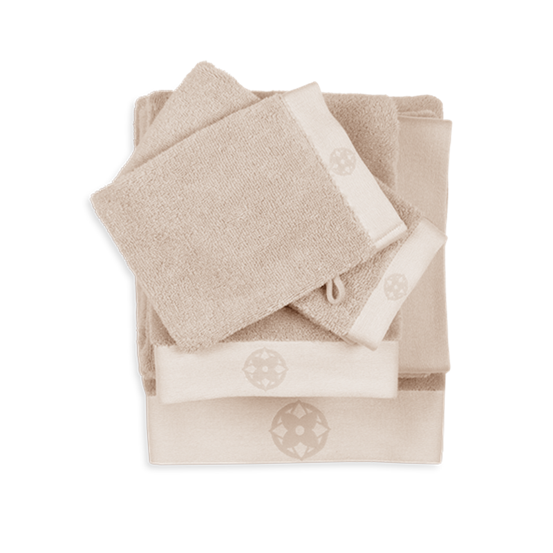 Kayori Taoru linge de bain