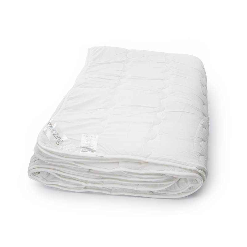 Snoozing Swiss Dreams couette 4 saisons synthétique