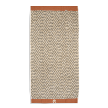 Kayori Kakeyu linge de bain