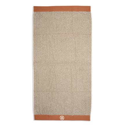 Kayori Kakeyu linge de bain