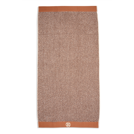 Kayori Kakeyu linge de bain